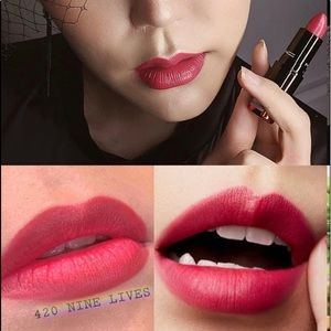 MAC COSMETICS / Love Me Lipstick No.420 Nine Lives 0.1 Oz (3 Ml)